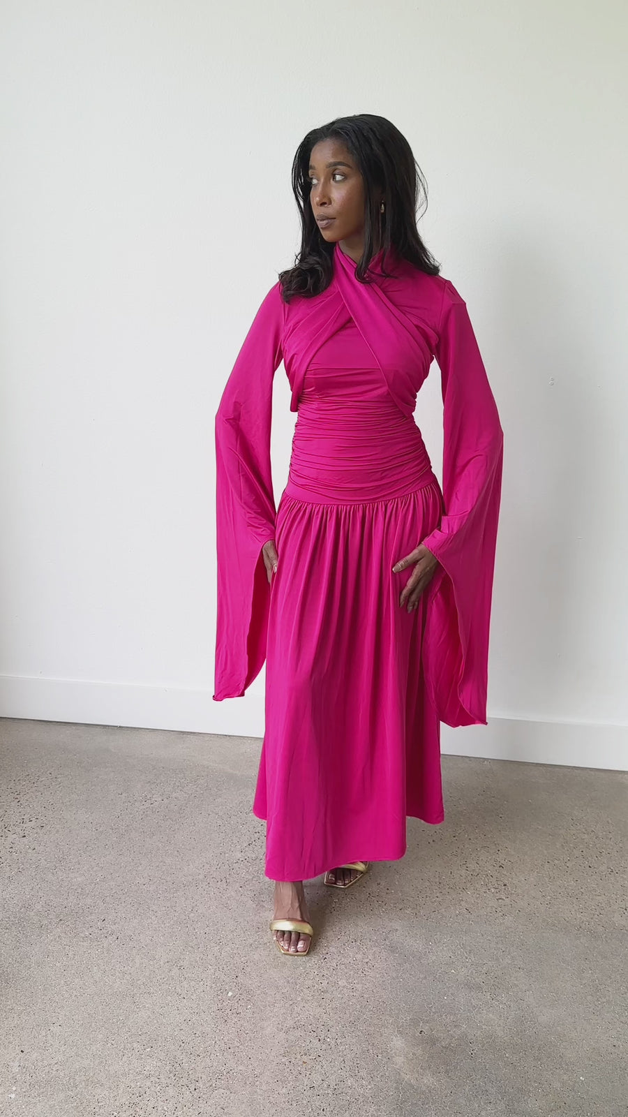 Mide Maxi Dress with Long Flowy Sleeves (4 Color Options)